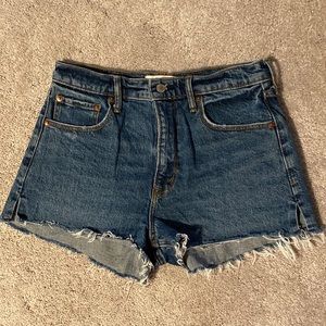 Abercrombie & Fitch High Rise Mom Short